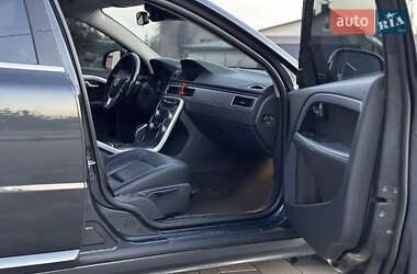 Универсал Volvo V70 2015 в 