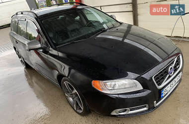 Volvo V70 2012