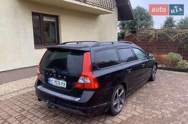 Универсал Volvo V70 2012 в 