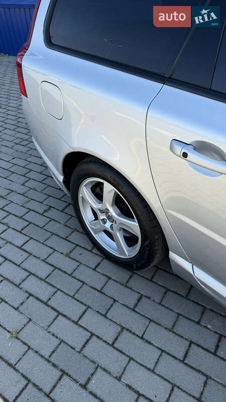 Универсал Volvo V70 2013 в Нововолынске фото 18 Универсал Volvo V70 2013 в Нововолынске