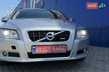 Універсал Volvo V70 2013 в  фото 15 Універсал Volvo V70 2013 в