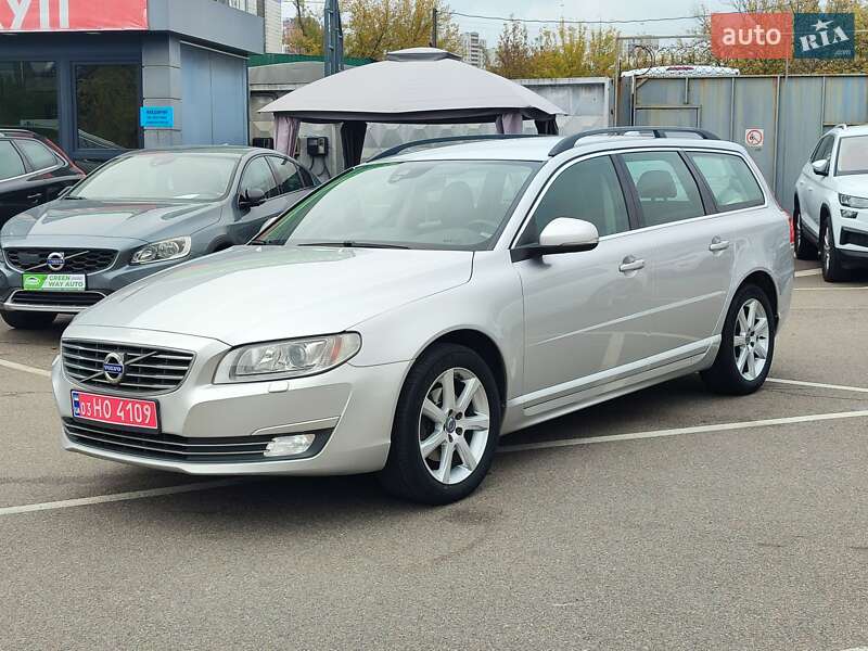 Volvo V70 2015