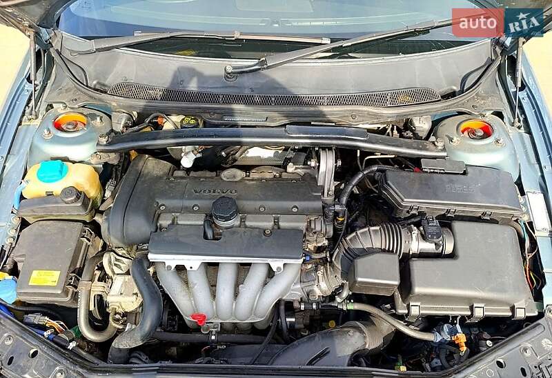 Універсал Volvo V70 2005 в Миколаєві