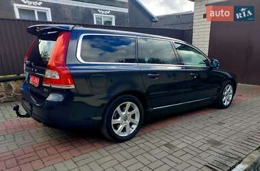 Универсал Volvo V70 2015 в 