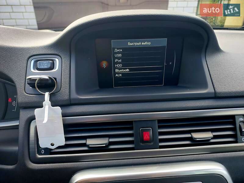 Універсал Volvo V70 2015 в Бродах