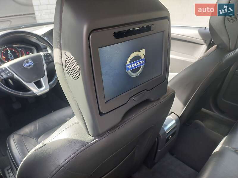 Універсал Volvo V70 2015 в Бродах