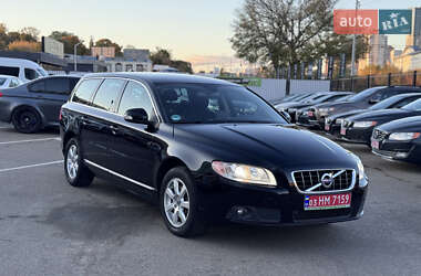 Универсал Volvo V70 2011 в 