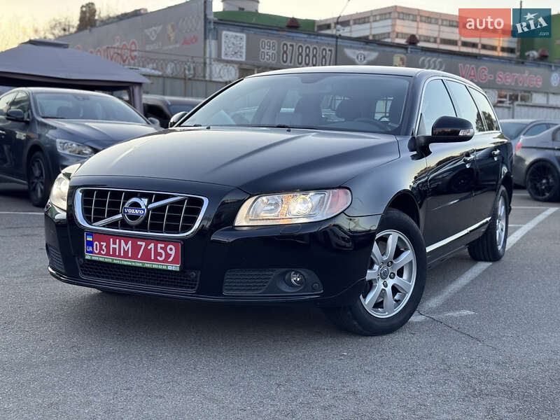 Универсал Volvo V70 2011 в 