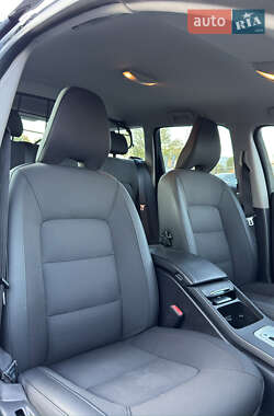 Универсал Volvo V70 2011 в 
