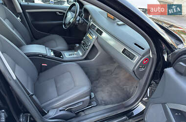 Универсал Volvo V70 2011 в 