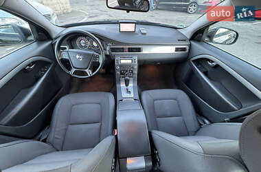 Универсал Volvo V70 2011 в 