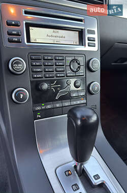 Универсал Volvo V70 2011 в 