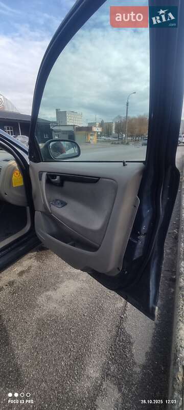 Универсал Volvo V70 2003 в Черкассах