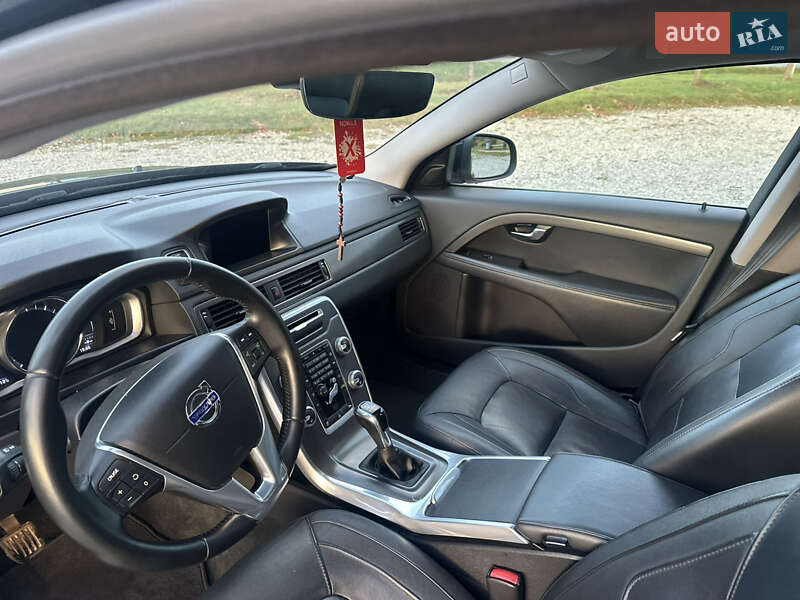 Универсал Volvo V70 2016 в Ивано-Франковске фото 14 Универсал Volvo V70 2016 в Ивано-Франковске