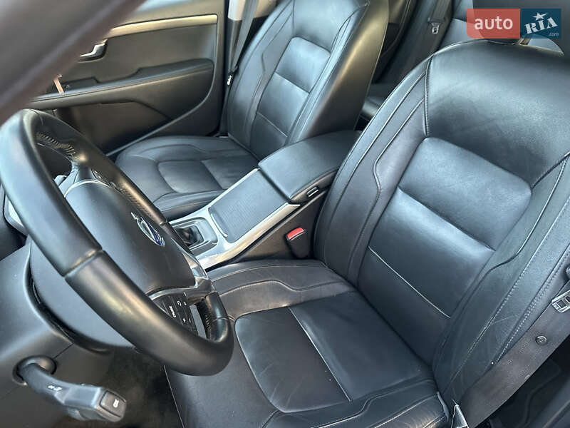 Универсал Volvo V70 2016 в Ивано-Франковске фото 16 Универсал Volvo V70 2016 в Ивано-Франковске