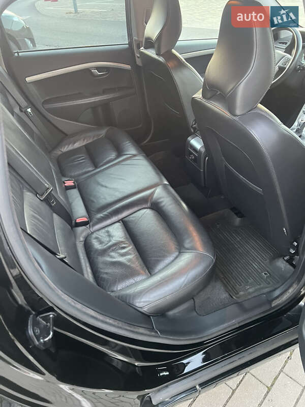 Универсал Volvo V70 2013 в Луцке фото 29 Универсал Volvo V70 2013 в Луцке