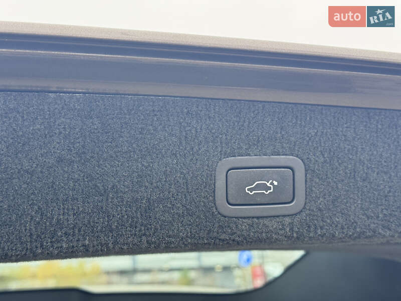 Універсал Volvo V70 2015 в Києві