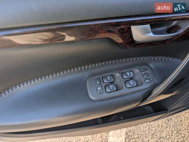 Универсал Volvo V70 2002 в Одессе фото 10 Универсал Volvo V70 2002 в Одессе
