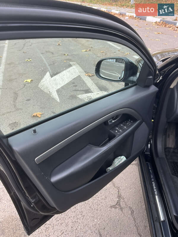 Універсал Volvo V70 2008 в Миколаєві