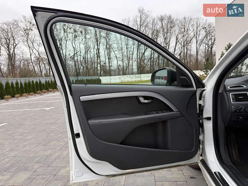 Універсал Volvo V70 2014 в Луцьку фото 39 Універсал Volvo V70 2014 в Луцьку