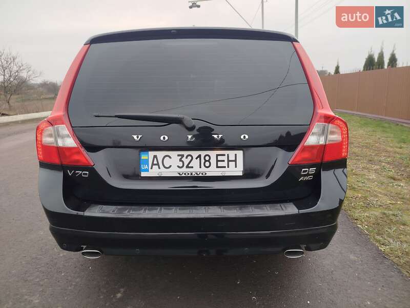 Универсал Volvo V70 2011 в Нововолынске