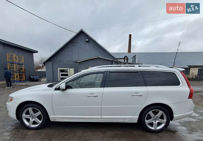 Volvo V70 2012 Volvo V70 2012
