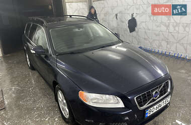 Універсал Volvo V70 2010 в Заліщиках