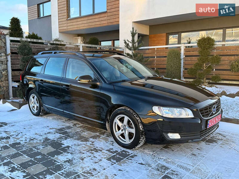 Универсал Volvo V70 2015 в Стрые