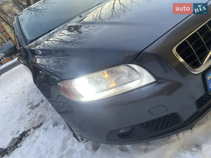 Volvo V70