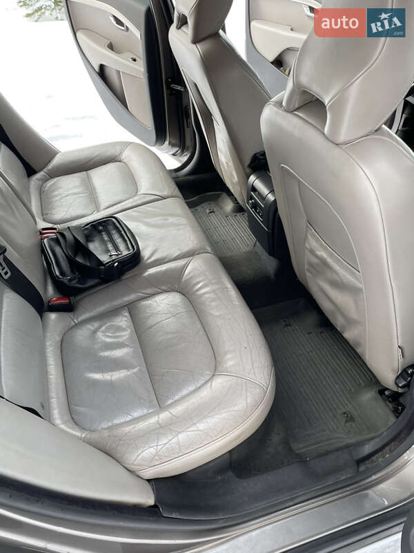 Универсал Volvo V70 2009 в Звенигородке фото 53 Универсал Volvo V70 2009 в Звенигородке