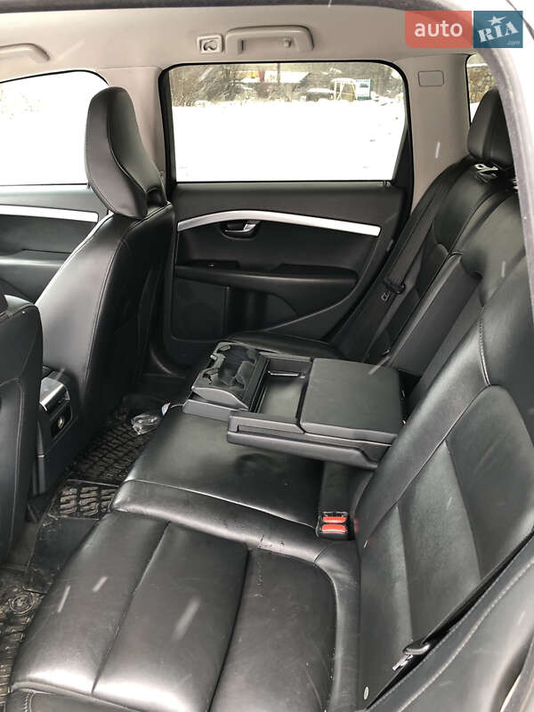 Универсал Volvo V70 2015 в Сокирянах