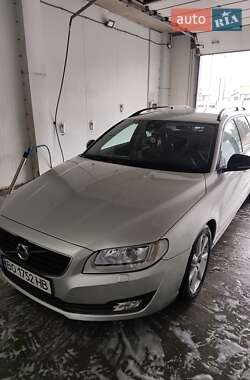 Універсал Volvo V70 2016 в Тернополі