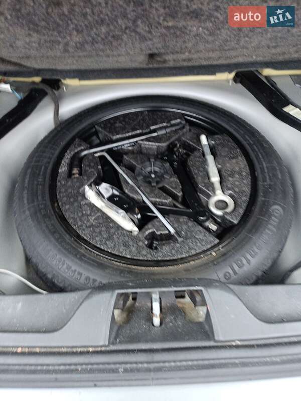 Универсал Volvo V70 2010 в Киеве