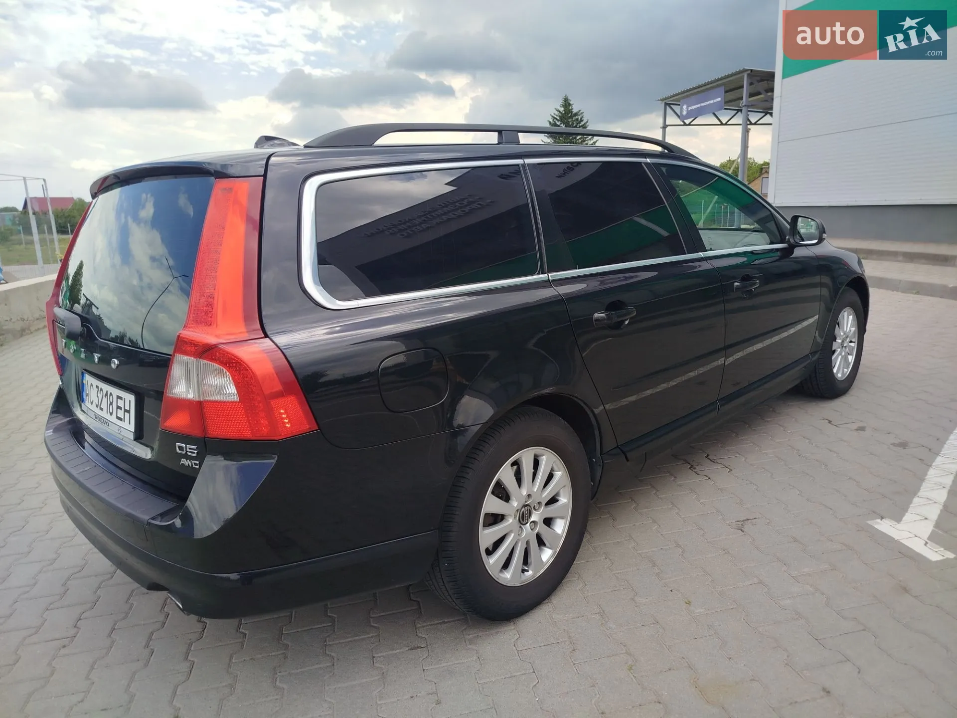 2011 Volvo V70 - мініатюра 6