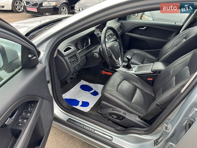 Универсал Volvo V70 2015 в Киеве