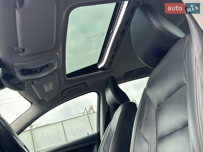 Универсал Volvo V70 2015 в Киеве