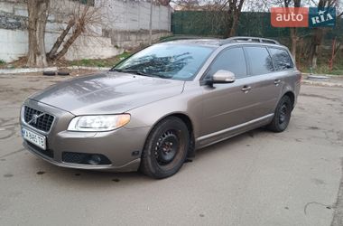 Универсал Volvo V70 2008 в Киеве