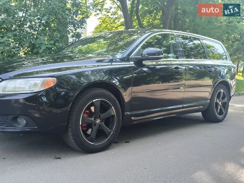 Volvo V70 2012