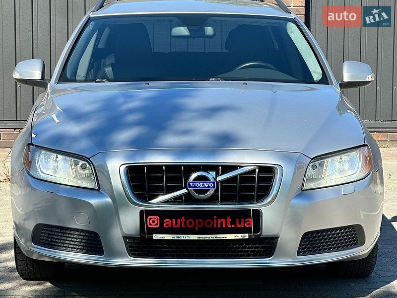 Volvo V70 2011