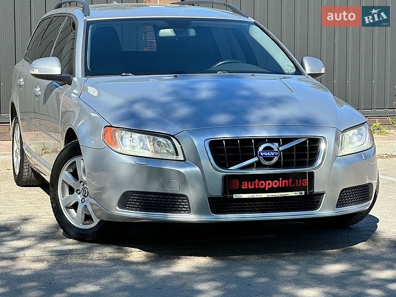 Универсал Volvo V70 2011 в Белогородке