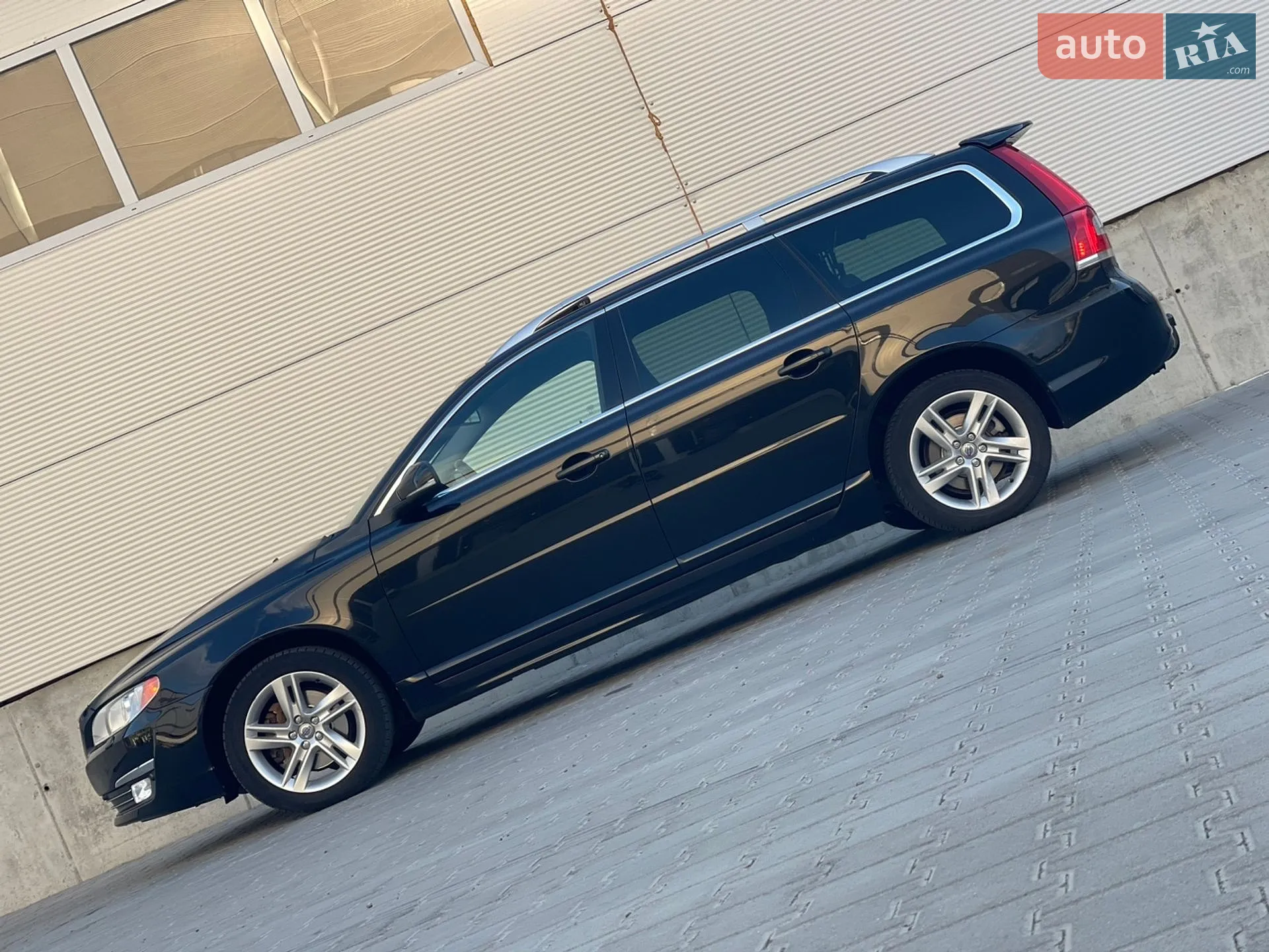 2013 Volvo V70 - мініатюра 22