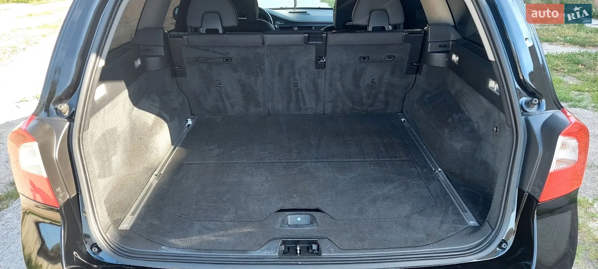 2011 Volvo V70 - мініатюра 18