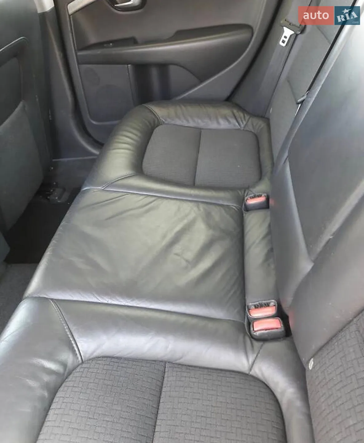 2011 Volvo V70 - мініатюра 22