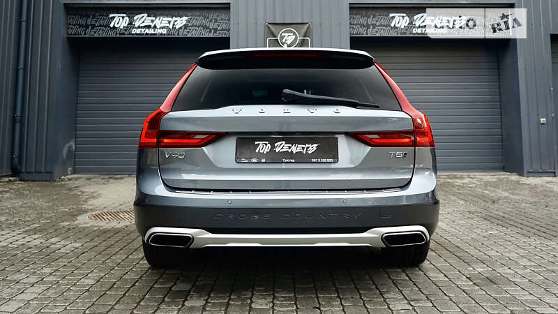 Универсал Volvo V90 Cross Country 2017 в Львове фото 13 Универсал Volvo V90 Cross Country 2017 в Львове
