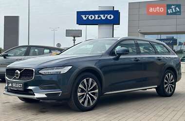 Volvo V90 Cross Country 2022