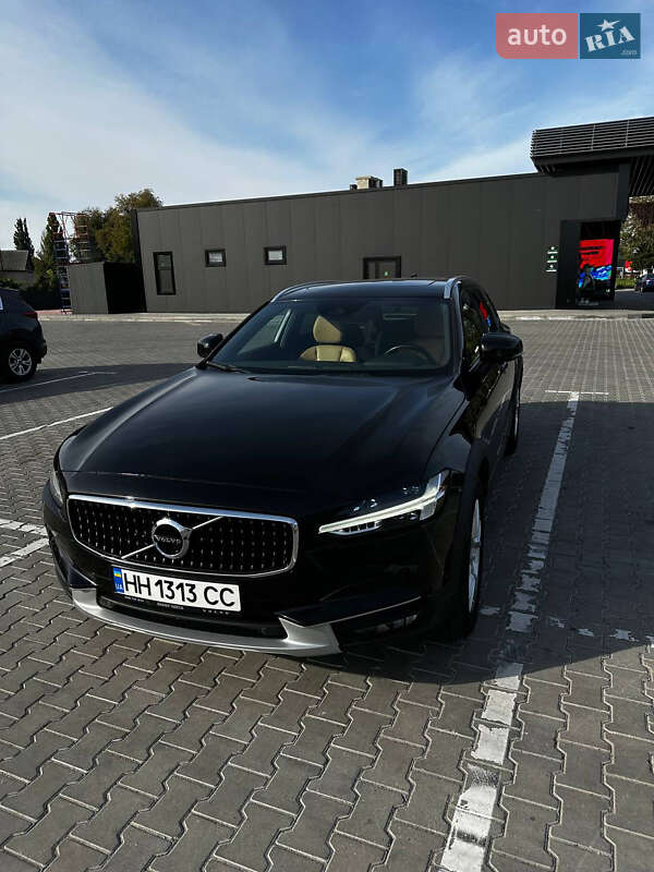 Універсал Volvo V90 Cross Country 2017 в Одесі