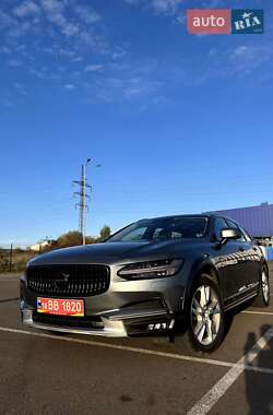 Универсал Volvo V90 Cross Country 2017 в Ровно