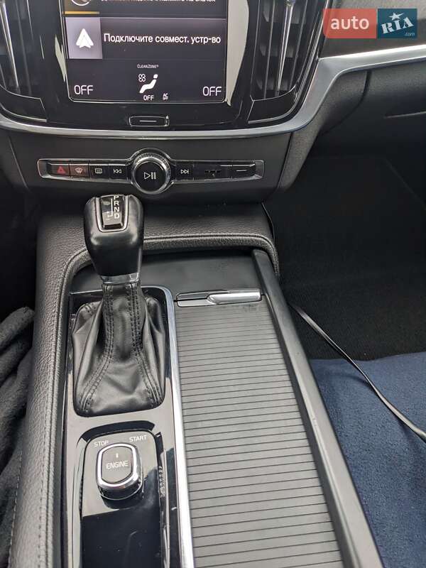 Універсал Volvo V90 Cross Country 2017 в Рівному фото 15 Універсал Volvo V90 Cross Country 2017 в Рівному