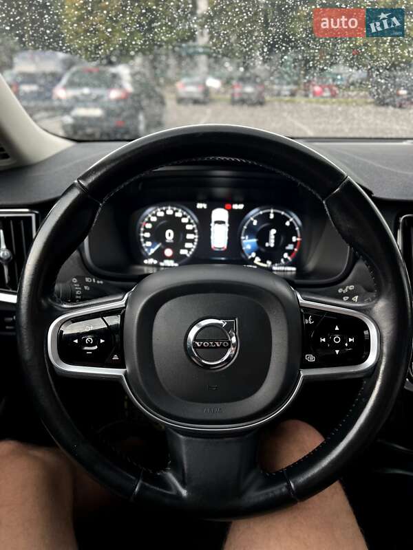 Універсал Volvo V90 Cross Country 2017 в Рівному фото 36 Універсал Volvo V90 Cross Country 2017 в Рівному