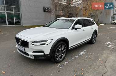 Універсал Volvo V90 Cross Country 2020 в Києві